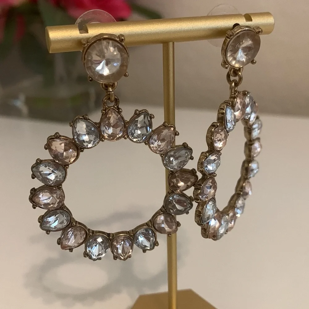 Beautiful Pastel Pink & Blue Dangle Hoop Earrings - Never Worn - Picture 3 of 4